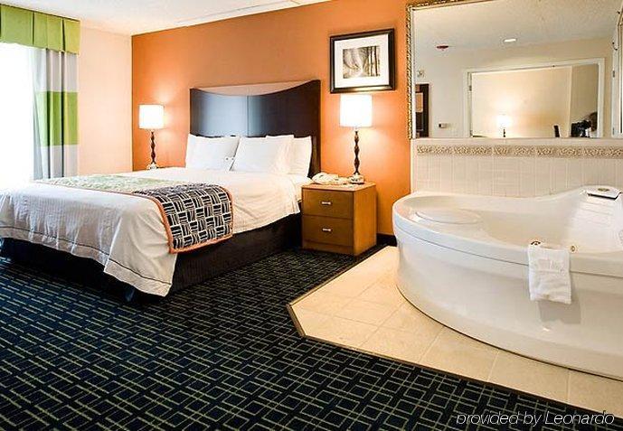 Hotel Fairfield & Oakland Hayward